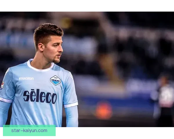 明星球员转会动态持续升温，各大豪门争夺战愈演愈烈