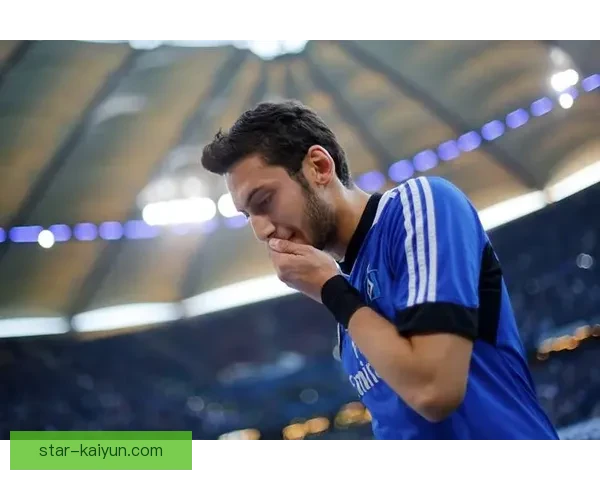 加拉塔萨雷边路进攻表现稳健，持续提升对手防线压力