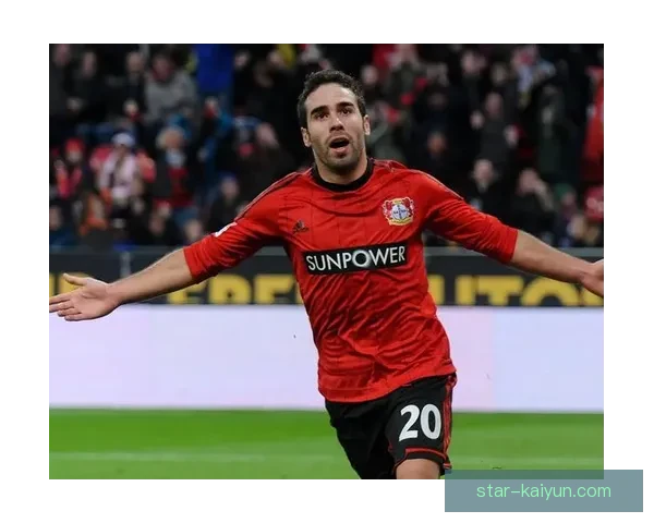 卡瓦哈尔在比赛中持续保持出色状态，经典助攻备受球迷关注