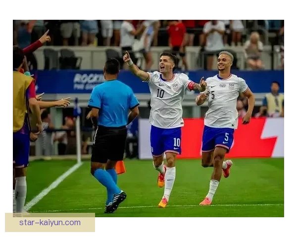 巴西队比赛策略分析：灵活战术适应与团队配合逐渐提升